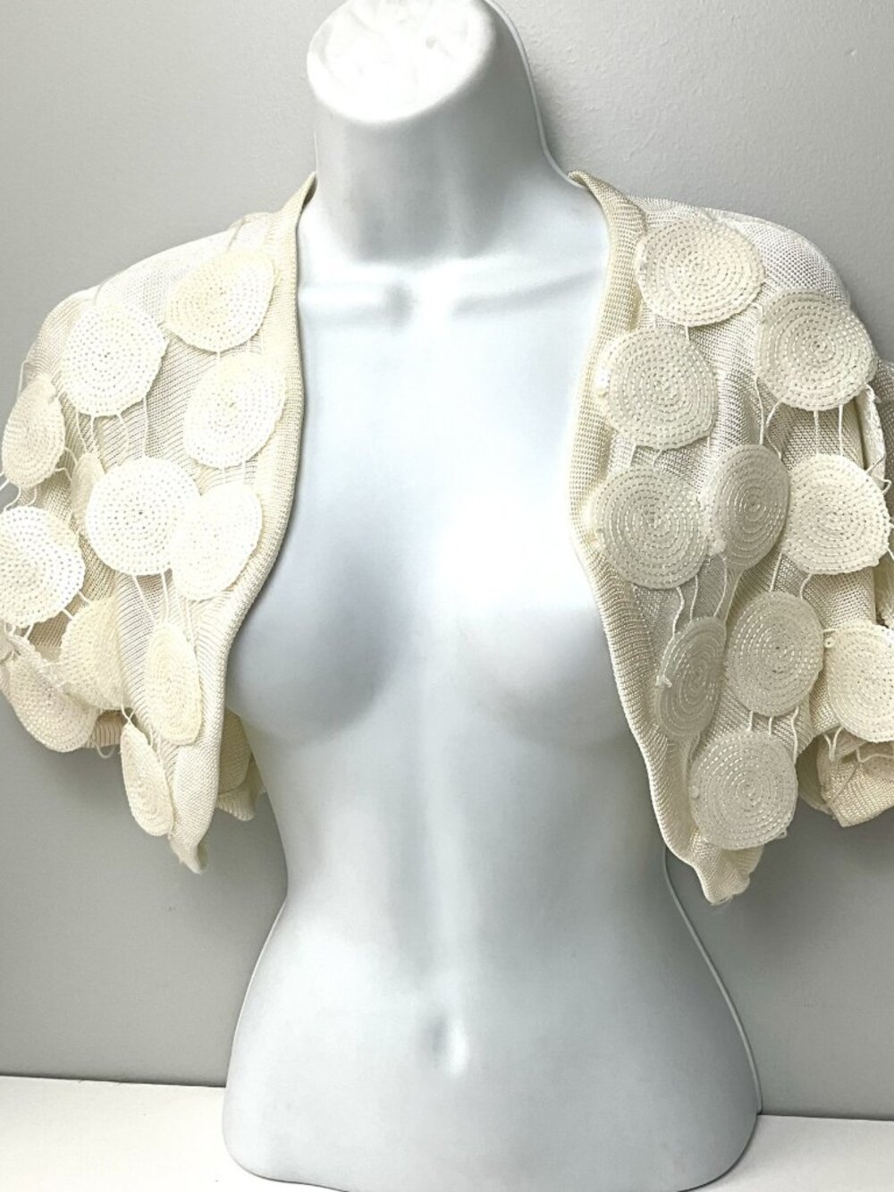 Emporio Armani Ivory Textured Circle Applique Shoulder Cover Cape Jacket IT44